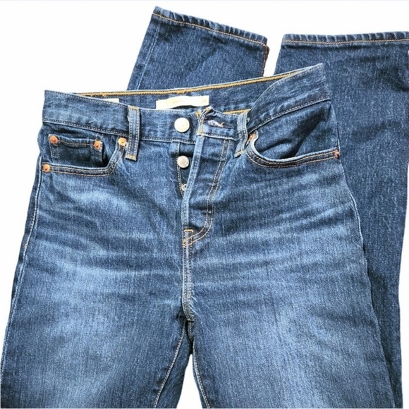 Levi’s Wedgie Jeans - Picture 3 of 4